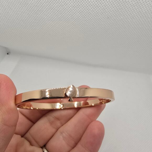 Kate Spade Rose Gold Thin Hinge Spade Bangle Bracelet - Picture 5 of 8
